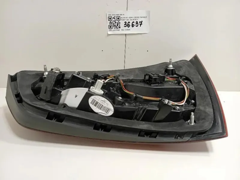 Fanale POST SX 8XA 945 093 A Audi A1 8XK 2015