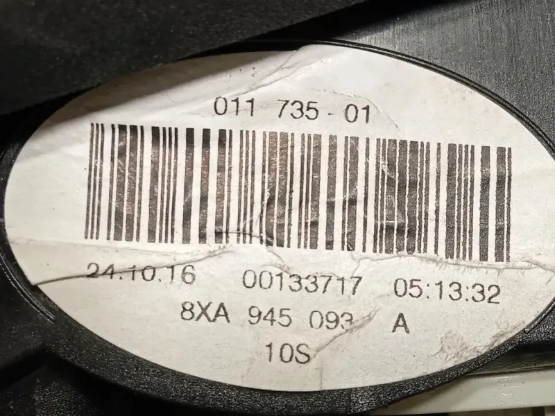 Fanale POST SX 8XA 945 093 A Audi A1 8XK 2015