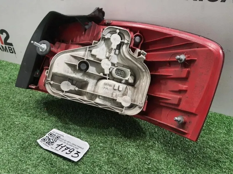 Fanale POST SX 8P0945095A Audi A3 8P1 2004