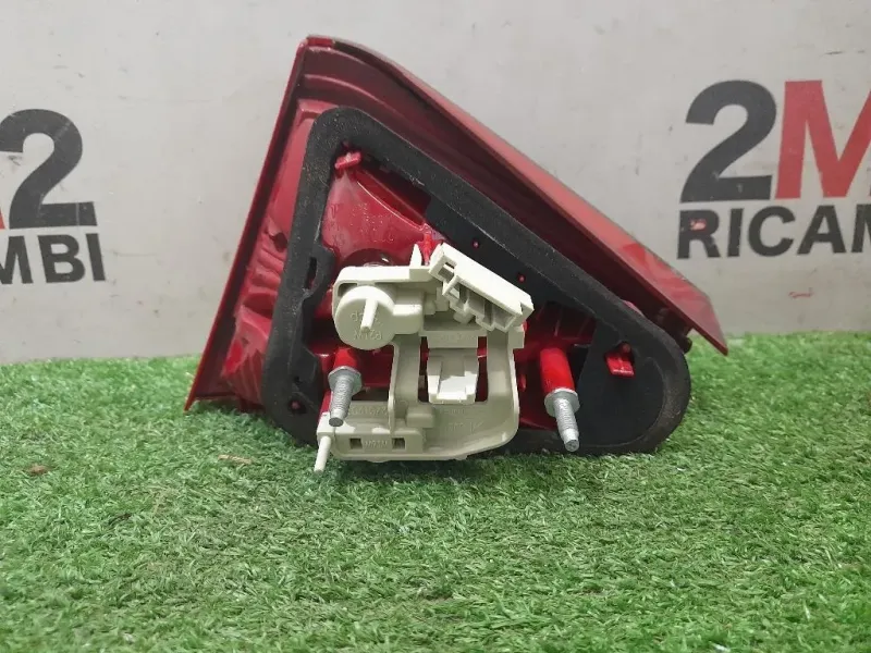 Fanale POST SX 8T0945093 Audi A3 8PA Sportback 2004