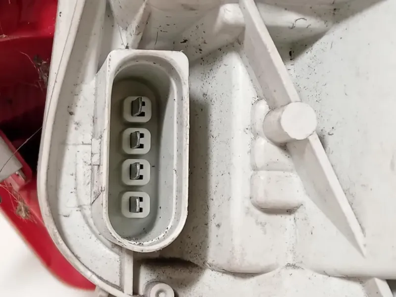 Fanale POST SX 8P4 945 095C Audi A3 8PA Sportback 2008