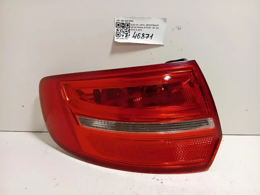 Fanale POST SX 894 945 095E Audi A3 8PA Sportback 2010