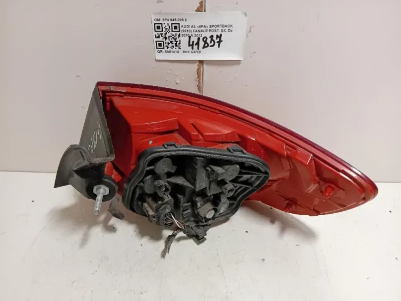 Fanale POST SX 8P4 945 095 E Audi A3 8PA Sportback 2010