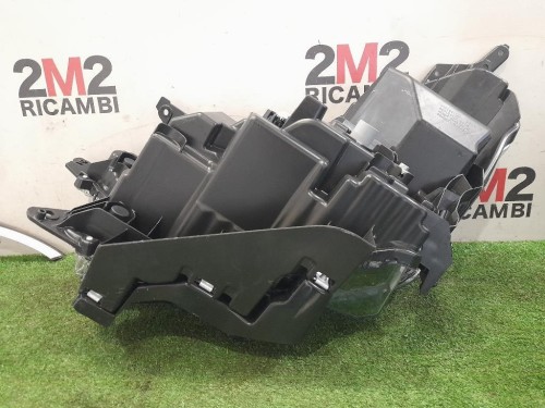 Fanale POST SX 8V4 945 093 Audi A3 8VA Sportback 2012