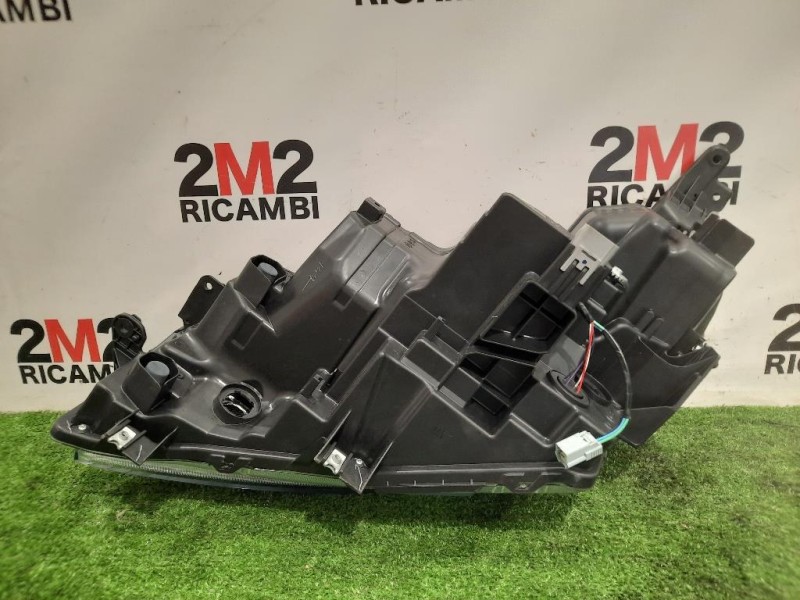 Fanale POST SX 8H0945095D Audi A4 8HE Cabrio 2006