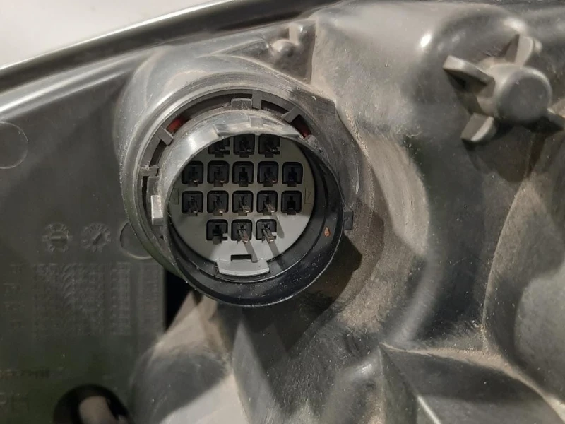 Proiettore ANT DX CX2X-13W030-EG Jaguar XF II 2015