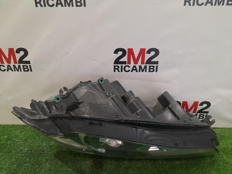 Proiettore ANT DX T2H24584 Jaguar XF II 2015