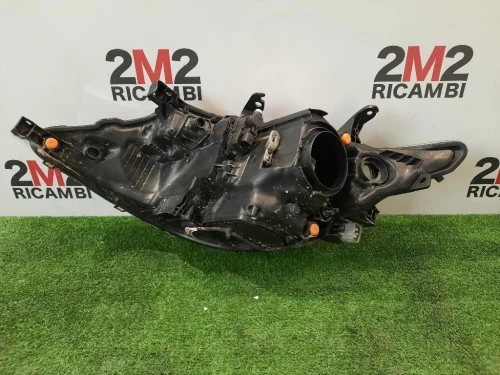 Proiettore ANT DX 8113002J61 Toyota Auris II 2013