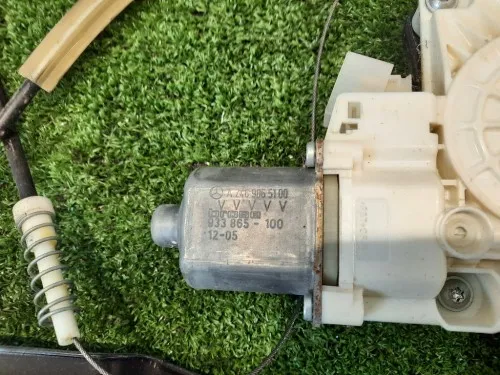 Alzacristallo Porta ANT SX A2467200179 Mercedes Classe B W246 2012