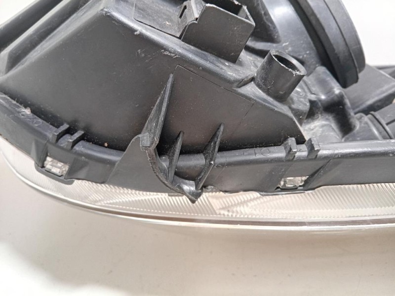 Fanale POST SX 4F5 945 095 L Audi A6 4F2 2008
