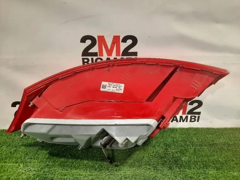 Fanale POST SX 8JO 945 095 F Audi TT 8J3 2010