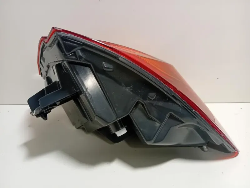 Fanale POST SX FANALE POST SX Bmw Serie 3 F30 Berlina 2012