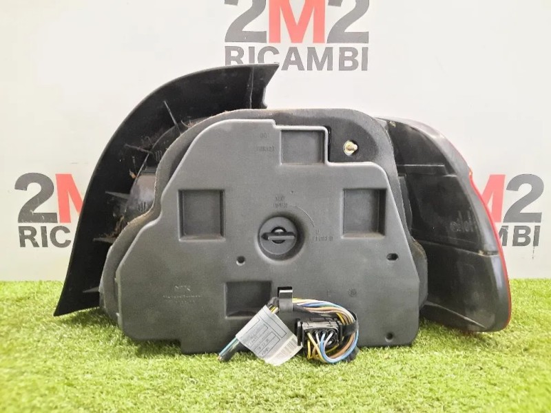 Fanale POST SX 8358031 Bmw Serie 5 E39 Berlina 1996