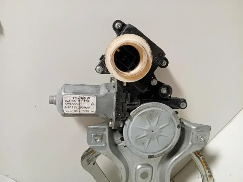 Alzacristallo Porta ANT SX 85720-0D360 Toyota Yaris IV 2017