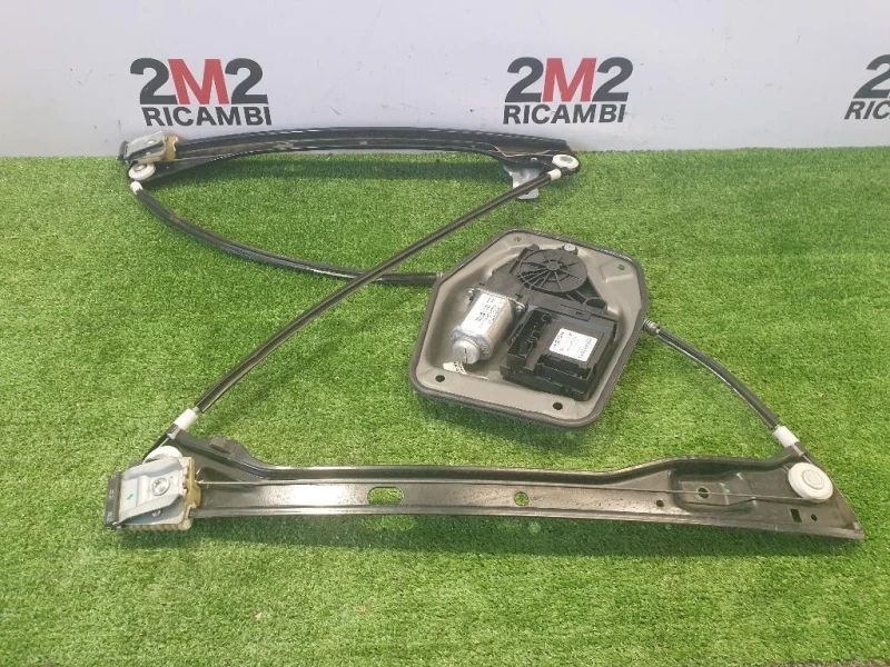 Alzacristallo Porta ANT SX 1K4837461B Volkswagen GOLF V 2004