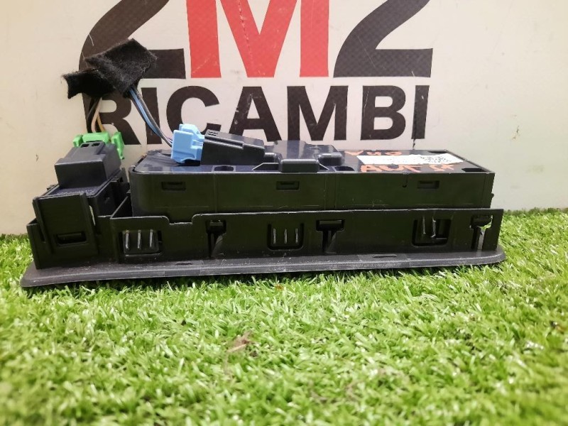 Alzacristallo Porta ANT SX VG036W024 PRASCO Volkswagen GOLF V 2004