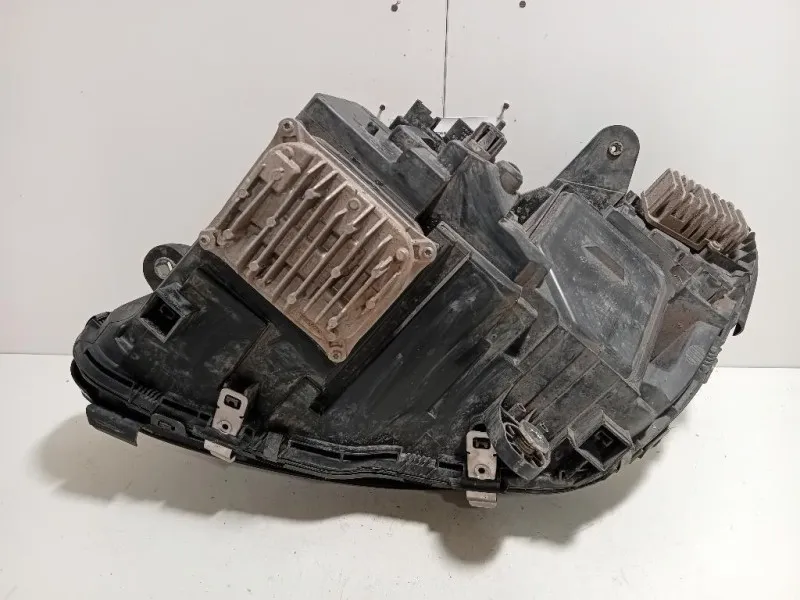 Proiettore ANT DX A2059069504 Mercedes Classe C W205 2014