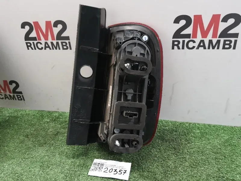 Fanale POST SX 265551679R Dacia Duster I 2014