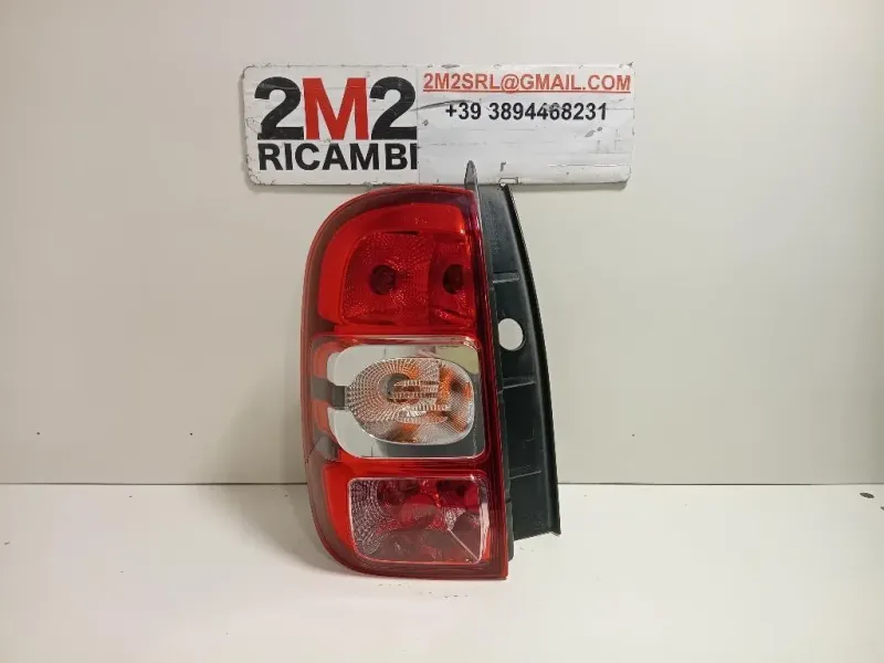 Fanale POST SX 265551679R Dacia Duster I 2014
