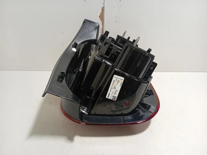 Fanale POST SX 265558514R Dacia Duster II 2018