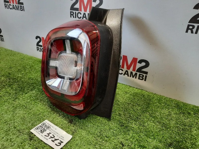 Fanale POST SX 265558217R Dacia Duster II 2018