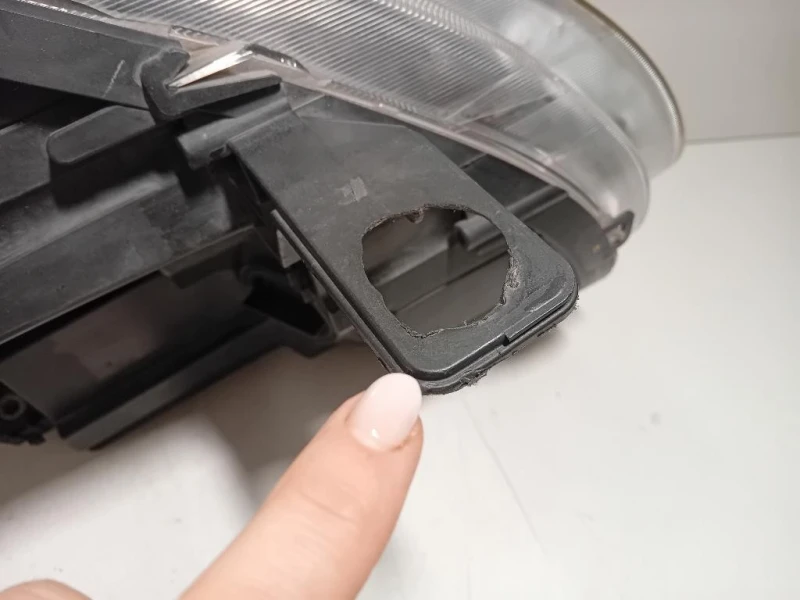 Proiettore ANT SX PROIETTORE FARO ANTERIORE 50520219 Alfa Romeo Giulietta 2013