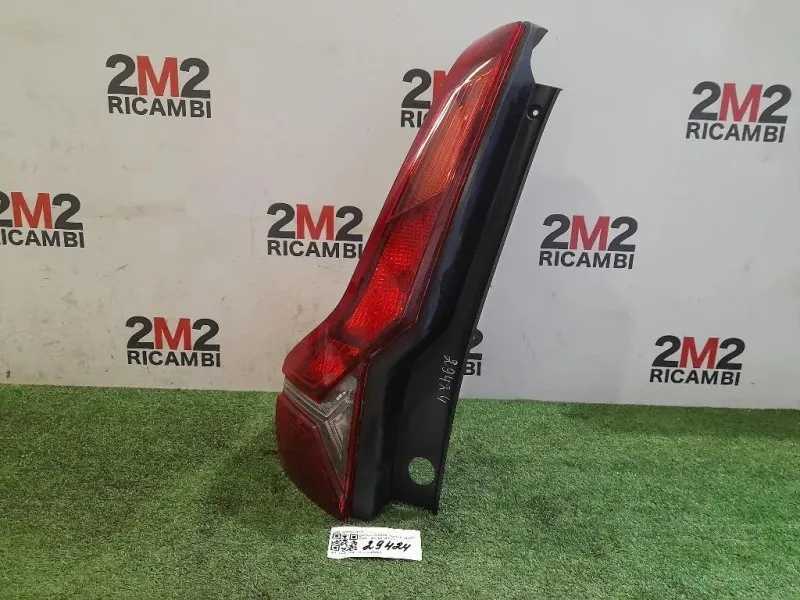 Fanale POST SX 265557211R Dacia Jogger 2022