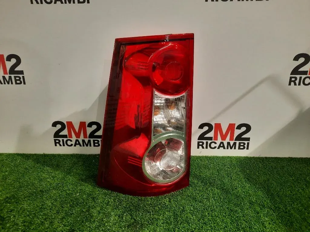 Fanale POST SX 8200864612 Dacia Logan MCV I 2008