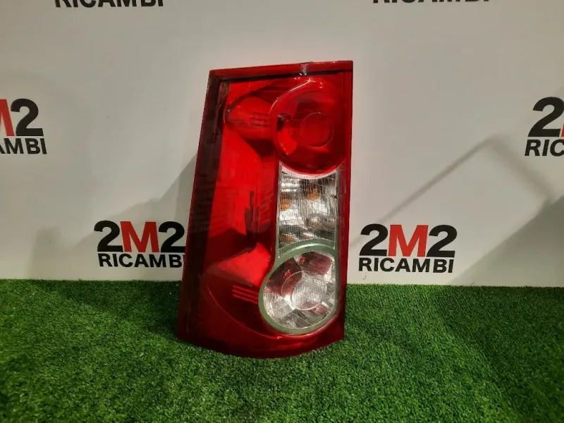 Fanale POST SX 8200864612 Dacia Logan MCV I 2008