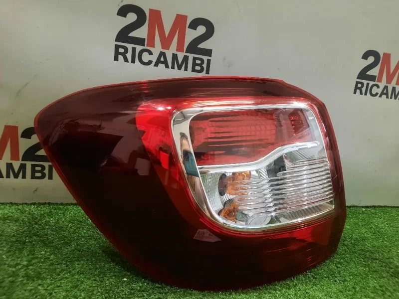 Fanale POST SX 265550577R Dacia Sandero II 2013