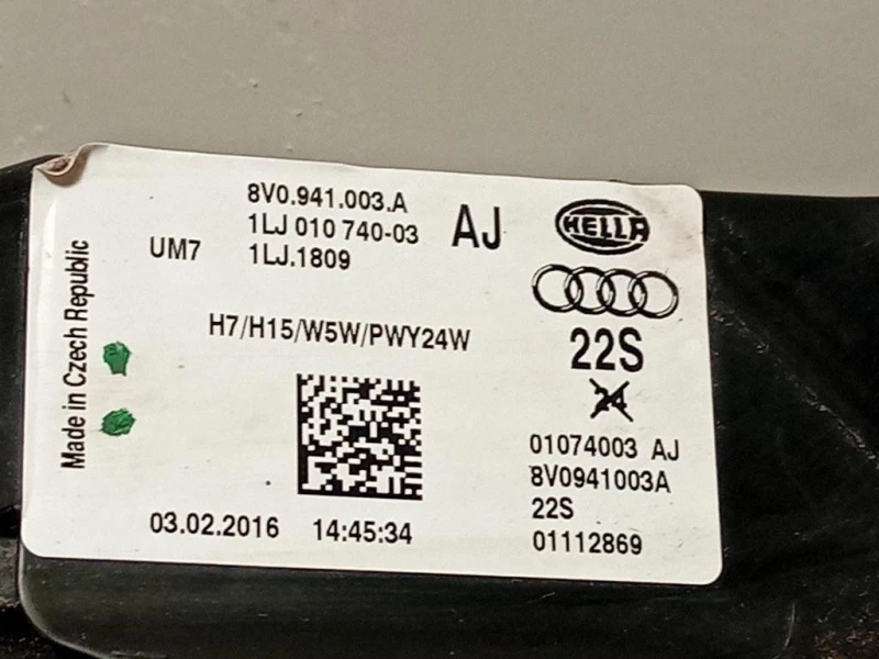 Proiettore ANT SX 8V0941003A Audi A3 8P1 2004