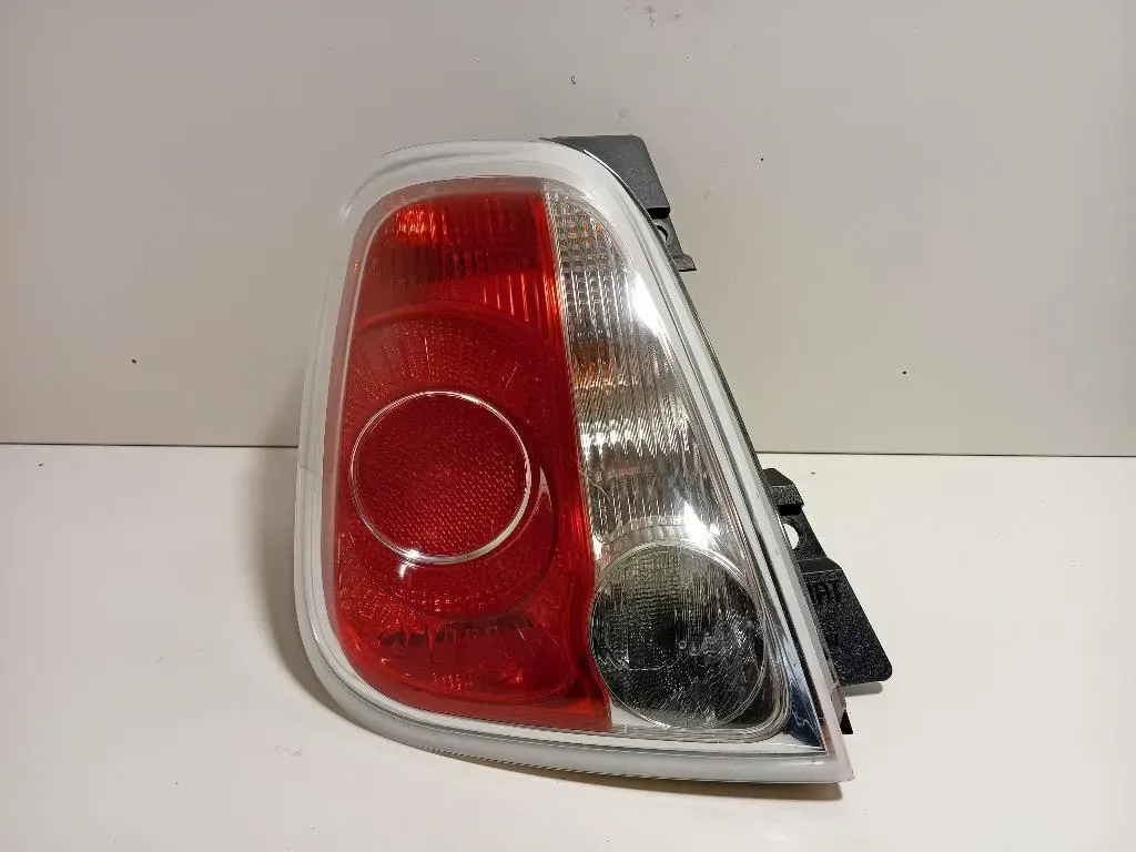 Fanale POST SX 27043101 Fiat 500 II 2008