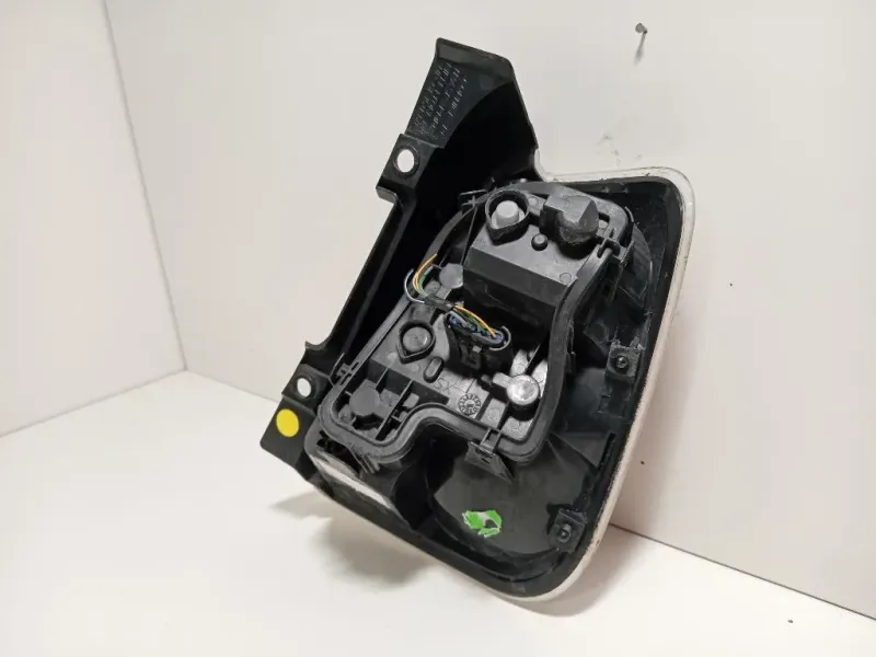 Fanale POST SX 27043101 Fiat 500 II 2008