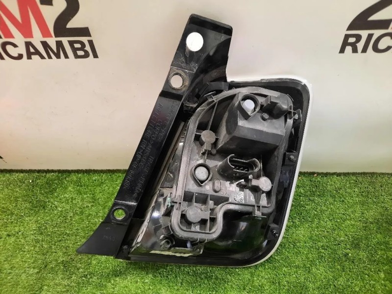 Fanale POST SX 51885548 Fiat 500 II 2008