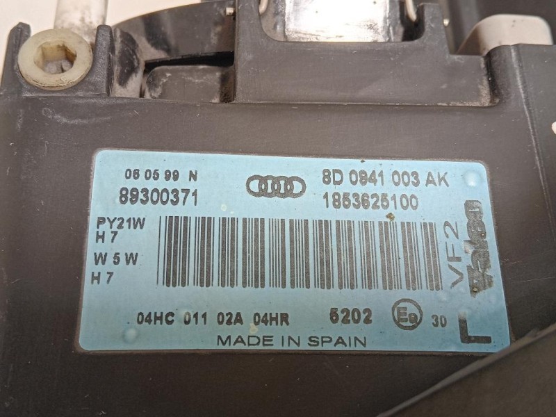 Proiettore ANT SX 8D 0941 003 AK Audi A4 8D5 Avant 1995