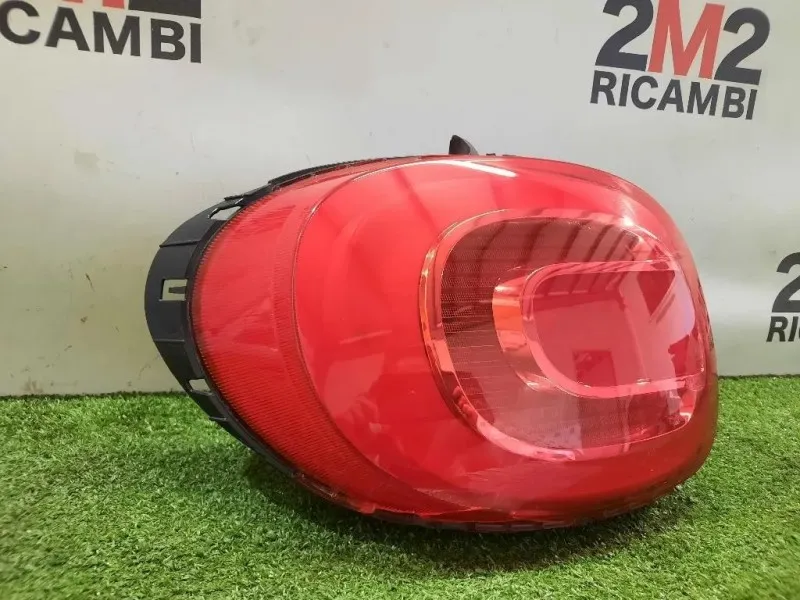 Fanale POST SX CREPE 51883572 Fiat 500L 2013