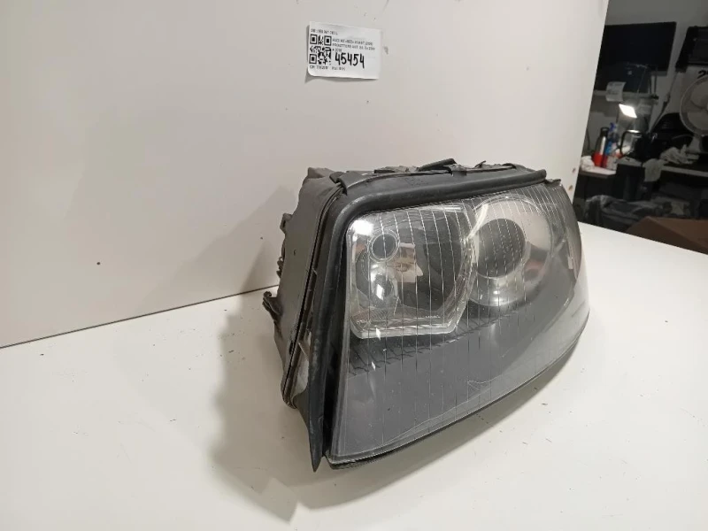 Proiettore ANT SX 8E0 941 003 L Audi A4 8ED Avant 2005