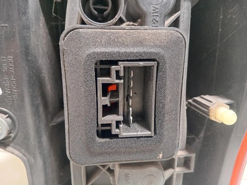 Fanale POST SX 13201F Fiat Fiorino III 2008