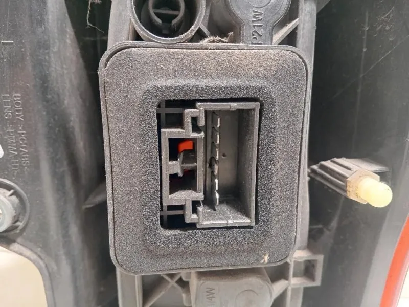 Fanale POST SX 13201F Fiat Fiorino III 2008