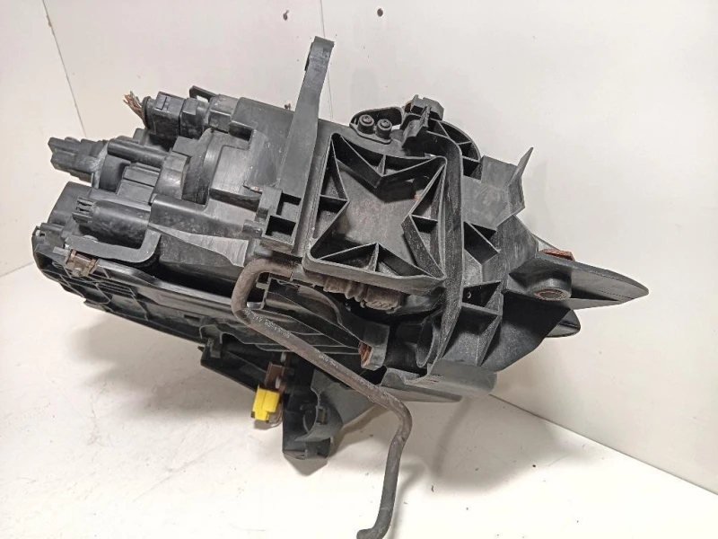 Proiettore ANT SX 8K0 941 003 A Audi A4 8K2 2012