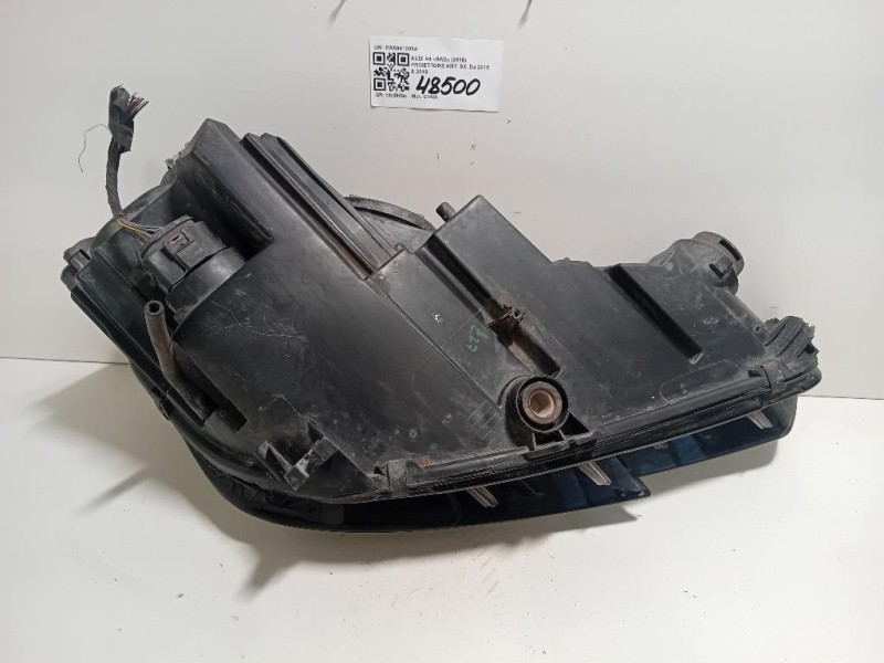 Proiettore ANT SX 8W0941005A Audi A4 8W2 2015