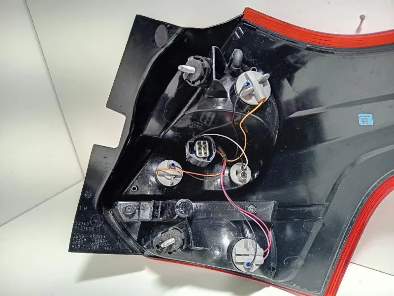 Fanale POST SX BM51-13405-A Ford Focus IV 2011