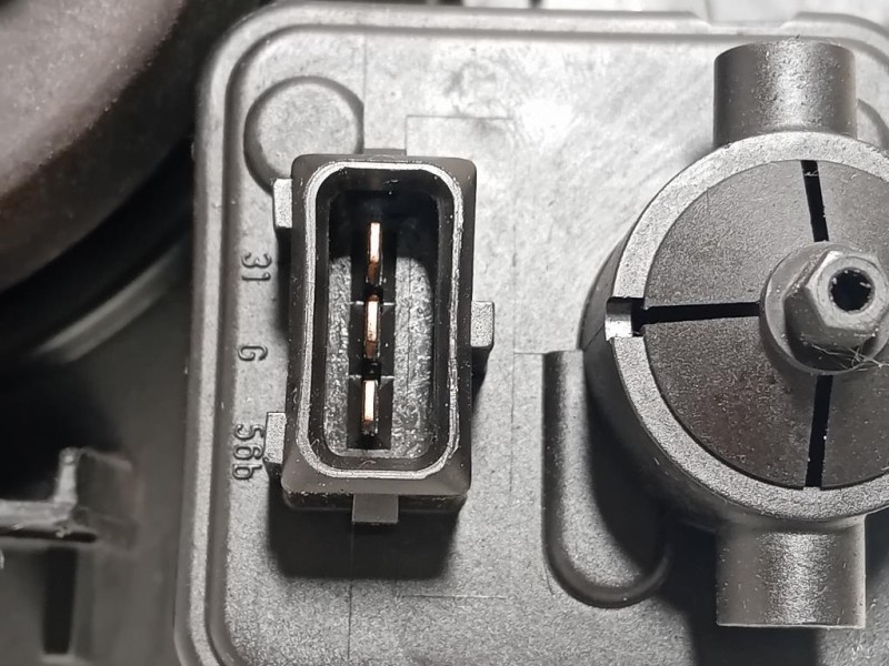 Proiettore ANT DX MR439530 Mitsubishi L200 II 1997