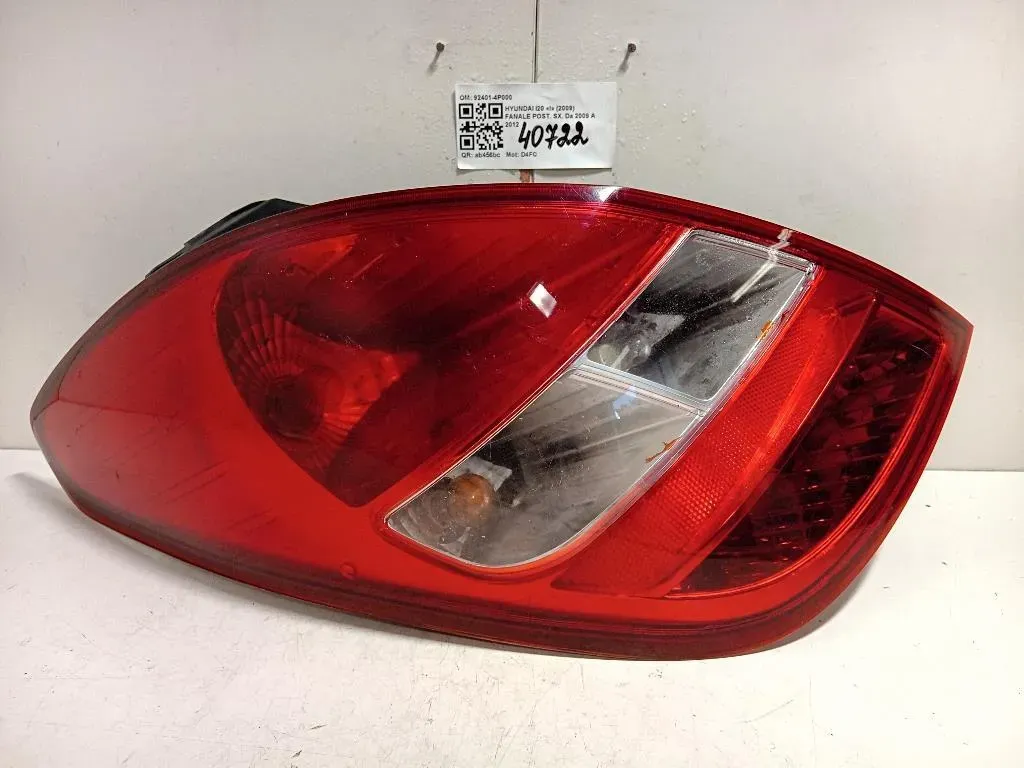 Fanale POST SX 92401-4P000 Hyundai I20 I 2009