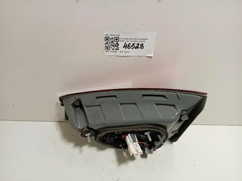Fanale POST SX 92403-3Z5 Hyundai I40 2012