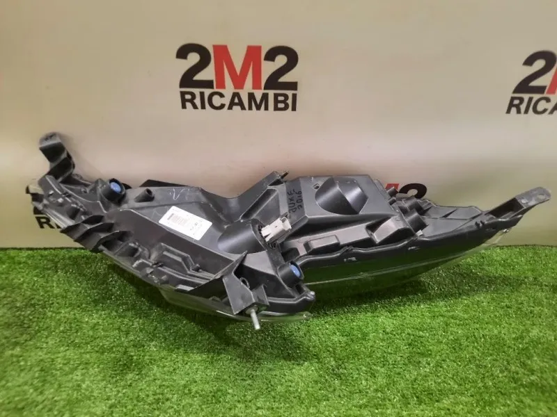 Proiettore ANT DX 26120BV80D Nissan JUKE I 2014