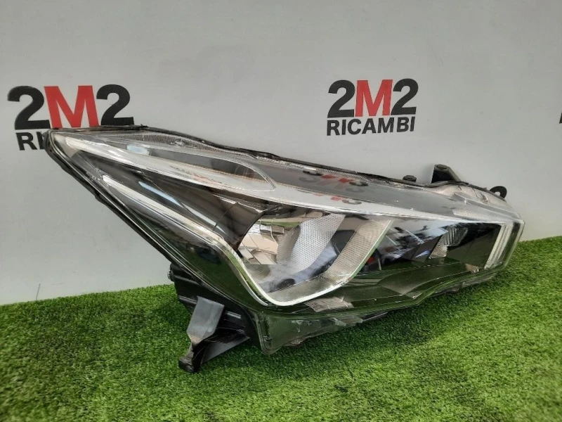 Proiettore ANT DX 260105FA0A 100-18730 Nissan Micra V 2016