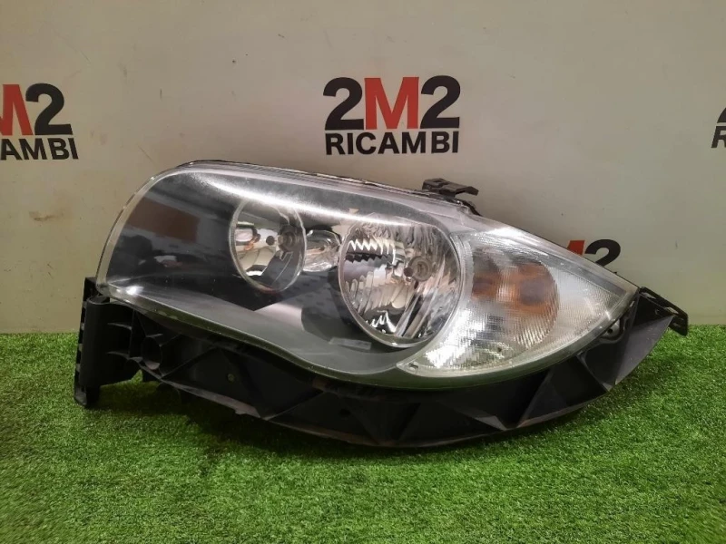 Proiettore ANT SX 63117249651 Bmw Serie 1 E87 Berlina 2005