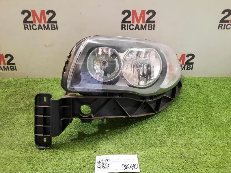 Proiettore ANT SX 63117249651 Bmw Serie 1 E87 Berlina 2005