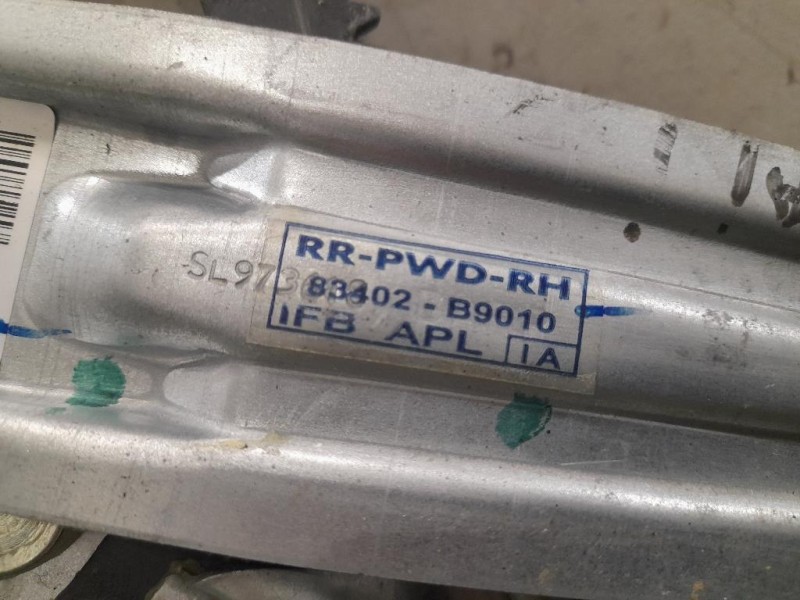 Alzacristallo Porta POST DX 83402B9010 83460B4000 Hyundai I10 II 2016